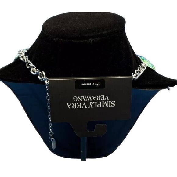 Simply Vera Vera Wang Green Necklace Faceted Shiny Teardrops Silver Tone $38 NEW - Picture 4 of 6